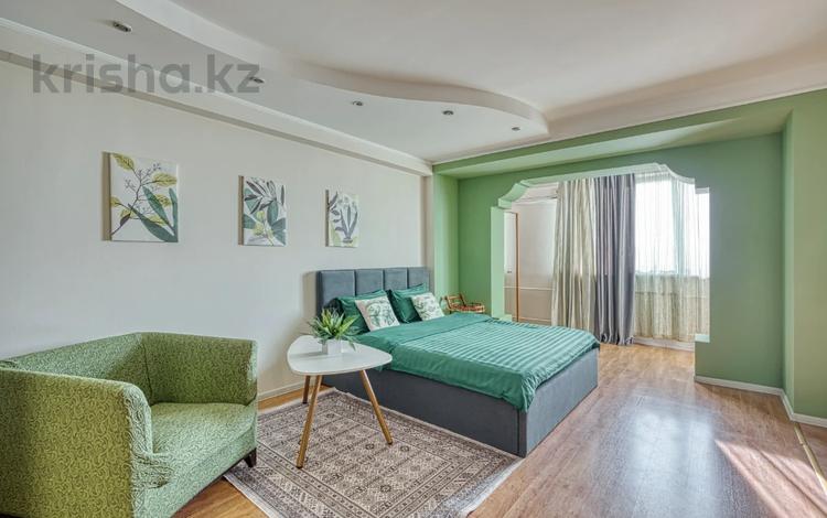 1-бөлмелі пәтер · 40 м² · 12/16 қабат, Панфилова 103, бағасы: 25 000 ₸ в Алматы, Алмалинский р-н — фото 9