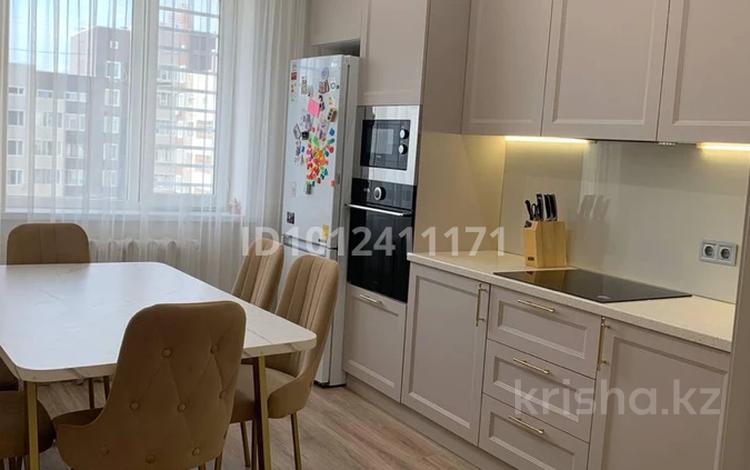 3-комнатная квартира · 87 м² · 12/14 этаж, просп. Бауыржана Момышулы 14 за 47 млн ₸ в Астане, Алматы р-н — фото 2