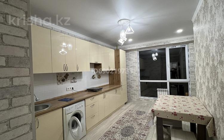 2-комнатная квартира, 48 м², 5/10 этаж помесячно, Алтын орда