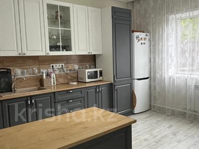 Отдельный дом · 5 комнат · 180 м² · 6 сот., Габдуллина за 75 млн 〒 в Кокшетау