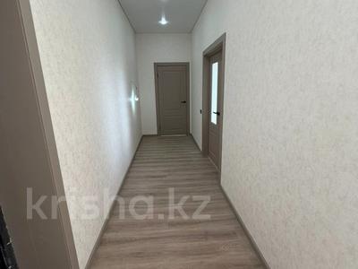 2-бөлмелі пәтер · 71.7 м² · 8/9 қабат, Достык, бағасы: 28.5 млн ₸ в Уральске