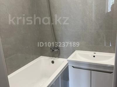 3-бөлмелі пәтер · 70.3 м² · 1/9 қабат, сауран 20 — орынбор, бағасы: 42 млн ₸ в Астане, Есильский р-н