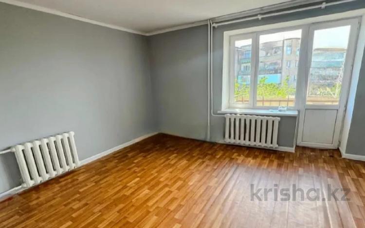 1-комнатная квартира · 35 м² · 3/5 этаж, 5 МКР. САМАЛ — ВОЗЛЕ ТОЙМАРТ - ШКОЛА # 12 за 12 млн ₸ в Талдыкоргане — фото 11