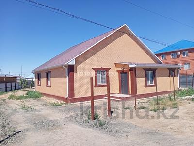 Отдельный дом · 4 комнаты · 138.5 м² · 8 сот., Қашаған ақын 1 — Каз. почта за 35 млн ₸ в Атырау, мкр Мирас