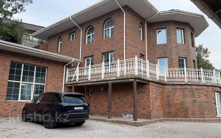 Отдельный дом · 13 комнат · 800 м² · 16 сот., мкр Аскартау 104 за 800 млн ₸ в Алматы, Медеуский р-н — фото 4