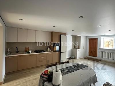 Отдельный дом · 5 комнат · 250 м² · 8.5 сот., Сыздыкова 4 за 66 млн 〒 в Кокшетау