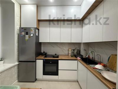 3-бөлмелі пәтер · 98 м² · 7/10 қабат, Юго-Восток ш/а., Муканова, бағасы: 58 млн ₸ в Караганде, Казыбек би р-н
