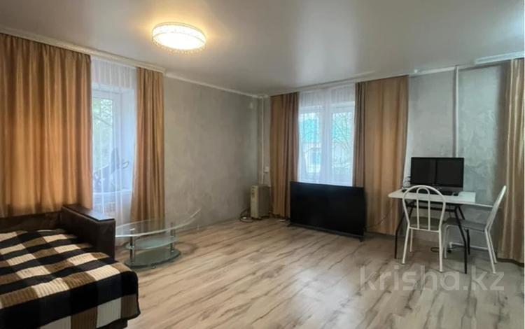 1-бөлмелі пәтер · 30 м² · 1/5 қабат, Айтеки би 38, бағасы: 8.9 млн ₸ в Актобе — фото 2