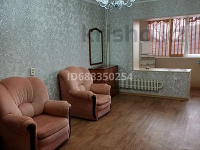 2-комнатная квартира · 55 м² · 4/9 этаж, 13-й мкр 5а за 125 000 〒 в Актау