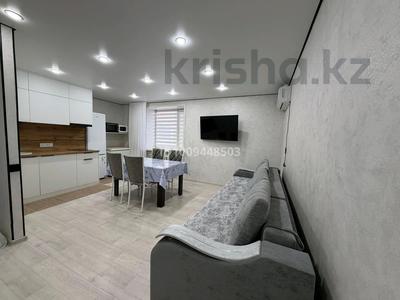 2-бөлмелі пәтер · 55 м² · 8/10 қабат, Жаңа қала ш/а., Ермекова 106/2, бағасы: 24 млн ₸ в Караганде, Казыбек би р-н