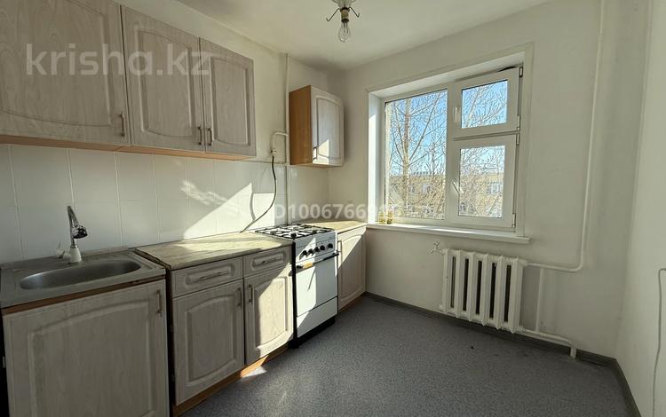 2-бөлмелі пәтер · 48 м² · 4/5 қабат, Северо-Восток ш/а. 33, бағасы: 16.9 млн ₸ в Уральске, мкр Северо-Восток — фото 5