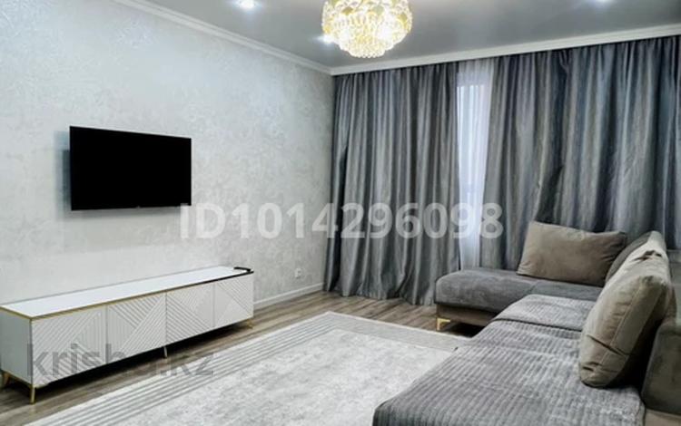 2-комнатная квартира · 76 м² · 7/16 этаж, Егизбаева 3, 5 — Каныша Сатпаева за 570 000 ₸ в Алматы, Бостандыкский р-н — фото 2