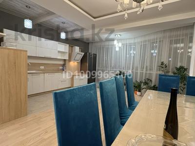 4-комнатная квартира · 125 м² · 6/17 этаж, Жарокова 137 — Жарокова выше Мынбаева за 120 млн 〒 в Алматы, Бостандыкский р-н