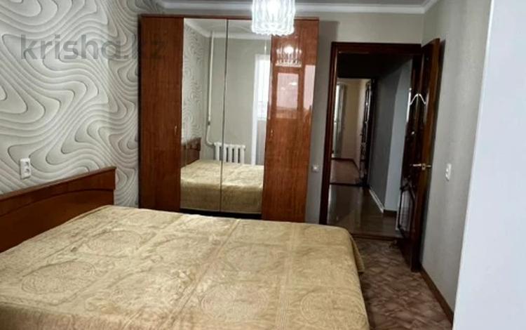 3-комнатная квартира · 64.3 м² · 8/9 этаж, мкр 5, алия молдагулова за 20 млн ₸ в Актобе — фото 2