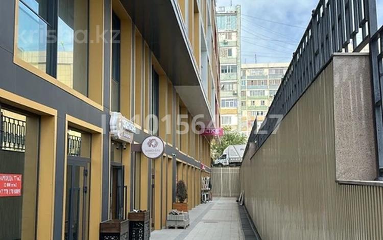 Магазины и бутики, общепит · 74 м² за 650 000 ₸ в Актау, 14-й мкр — фото 2