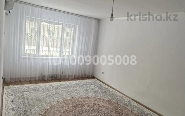2-комнатная квартира · 65 м² · 1/5 этаж, мкр Береке 7 за 23 млн ₸ в Атырау — фото 2