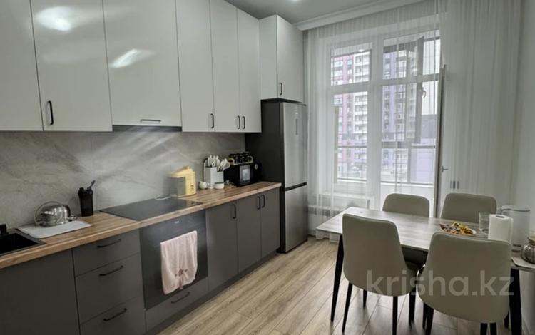 2-комнатная квартира · 75 м² · 4 этаж, Бухар жырау 32/1 за 380 000 ₸ в Астане, Есильский р-н — фото 2