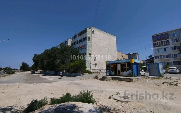 3-бөлмелі пәтер · 88 м² · 3/5 қабат, 15-ш/а. 10, бағасы: 50 млн ₸ в Актау, 15-й мкр — фото 2