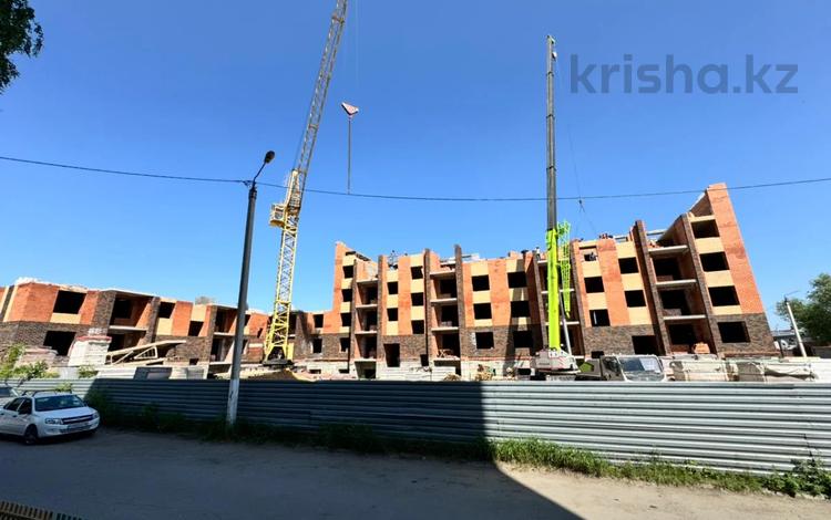 1-комнатная квартира · 50 м² · 4/5 этаж, Ленинградская за ~ 17.8 млн 〒 в Петропавловске — фото 2