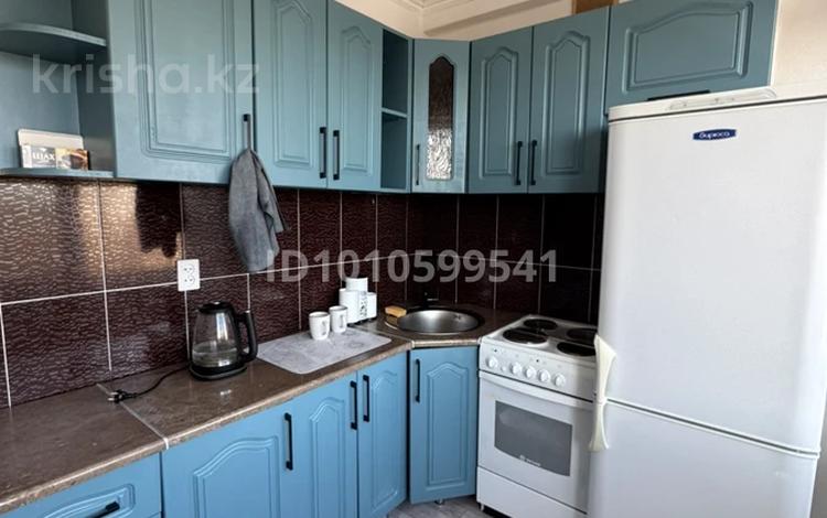 1-бөлмелі пәтер · 40 м² · 5/5 қабат, Назарбаева 36/2 — Район 45, Студгородок, бағасы: 160 000 ₸ в Усть-Каменогорске — фото 2