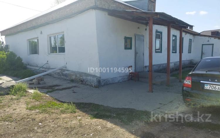 Жеке үй · 8 бөлме · 164 м² · 15 сот., Лениногорская 39а, бағасы: 25 млн ₸ в Семее — фото 18