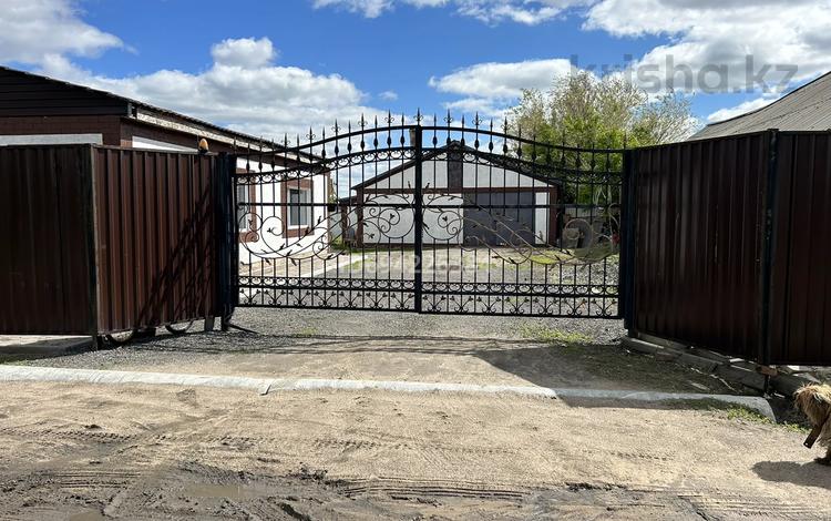 Отдельный дом · 4 комнаты · 300 м² · 20 сот., Володарского 4 — Новоузенка за 22 млн ₸ в Караганде — фото 2