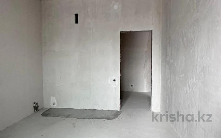 2-комнатная квартира, 56 м², 5/12 этаж, Сейфуллина