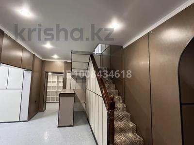 Отдельный дом · 18 комнат · 500 м² · 10 сот., Кенгир 14 за 4.5 млн ₸ в Астане, Алматы р-н