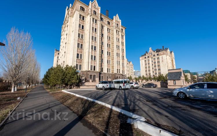 3-бөлмелі пәтер · 82.1 м² · 8/8 қабат, Анатолия Храпатого 5/2, бағасы: 45 млн ₸ в Астане, Сарайшык р-н — фото 16