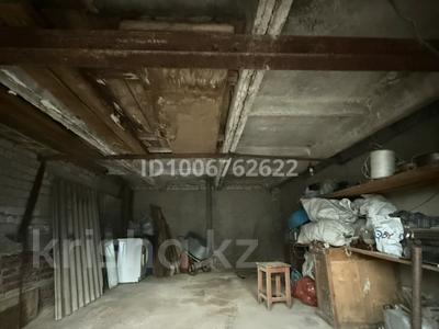 Гараж · 26 м² · Нокина — Нокина , заправка Альтаир за 25 000 〒 в Актобе, мкр. Курмыш