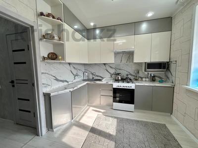 3-комнатная квартира · 86 м² · 2/5 этаж, мкр Аэропорт 3 за 33.9 млн 〒 в Костанае