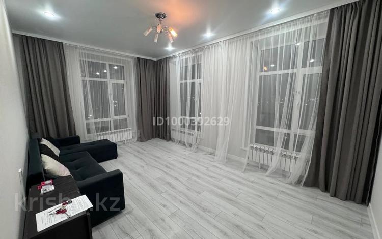 2-комнатная квартира · 52 м², мкр Новый Город — Пр. Бухар Жырау за 20 000 ₸ в Караганде, Казыбек би р-н — фото 2
