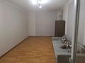 2-комнатная квартира · 45 м² · 3/4 этаж, мкр №1 77 за 250 000 ₸ в Алматы, Ауэзовский р-н — фото 8