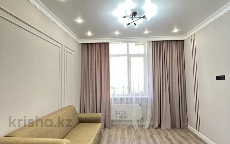2-комнатная квартира · 41 м² · 3/15 этаж, Толе би 14/1 за 280 000 ₸ в Астане, Нура р-н — фото 2