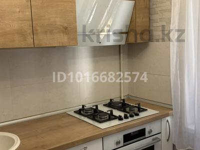 3-бөлмелі пәтер · 62 м² · 1/5 қабат, Айнабұлақ-3 ш/а., бағасы: 320 000 ₸ в Алматы, Жетысуский р-н