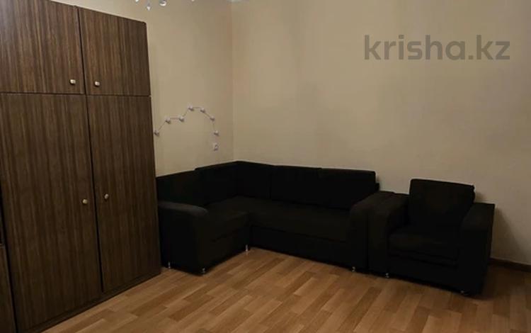 1-бөлмелі пәтер, 38 м², 2/5 қабат ай сайын, Лободы 5, бағасы: 150 000 〒 в Караганде, Казыбек би р-н — фото 8