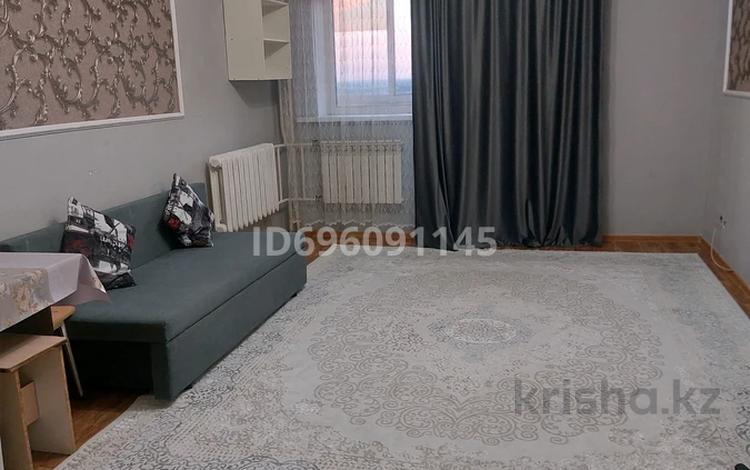 1-комнатная квартира · 37 м² · 12/16 этаж, Тлендиева 15/3 — Возле ТЦ Рахмет за 12 000 ₸ в Астане, Сарыарка р-н — фото 2