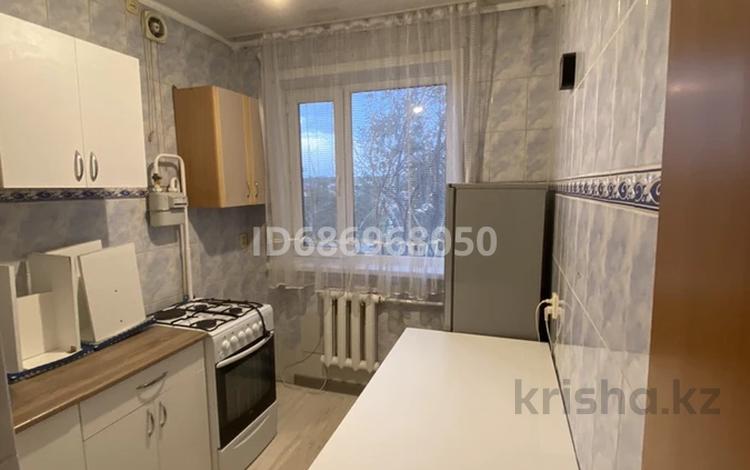 2-бөлмелі пәтер · 45 м² · 5/5 қабат, Майкудук, 19й микрорайон 52, бағасы: 12.5 млн ₸ в Караганде, Алихана Бокейханова р-н — фото 11