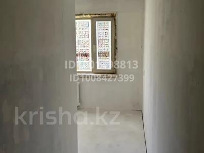 3-комнатная квартира · 57 м² · 2/5 этаж, мкр Новый Город, Нуркена Абдирова 30/2 за 25 млн ₸ в Караганде, Казыбек би р-н