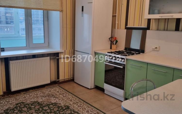 1-комнатная квартира, 40 м², 6/9 этаж помесячно, проспект Республики 10