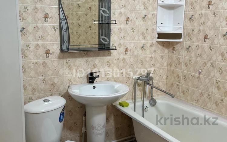 1-комнатная квартира · 34 м² · 5/6 этаж, мкр Жилгородок, чекалина 34 за 8.5 млн ₸ в Актобе — фото 2