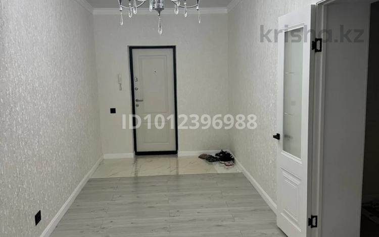 3-комнатная квартира · 77 м² · 5/7 этаж, Бокенбай Батыра 155 — район Юнис Сити за 26 млн ₸ в Актобе — фото 2