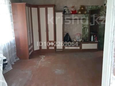 1-бөлмелі пәтер · 32 м² · 2/5 қабат, Республика 39 — Республика 39 рядом политех, бағасы: 5.7 млн ₸ в Темиртау