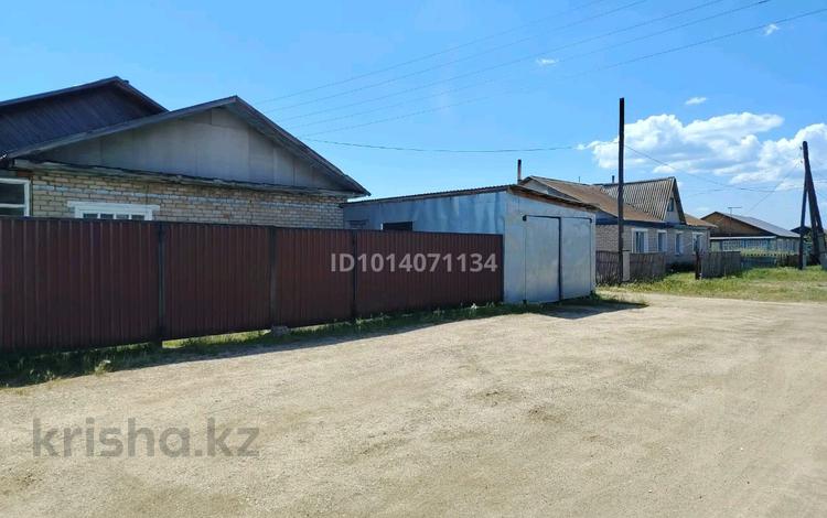 Отдельный дом · 3 комнаты · 75.6 м² · 9 сот., Восточная 9/2 — Прудхозная за 10 млн ₸ в  — фото 2