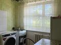 2-комнатная квартира · 44 м² · 3/5 этаж, Майкудук, 14й микрорайон 45 за 9.5 млн ₸ в Караганде, Алихана Бокейханова р-н — фото 2