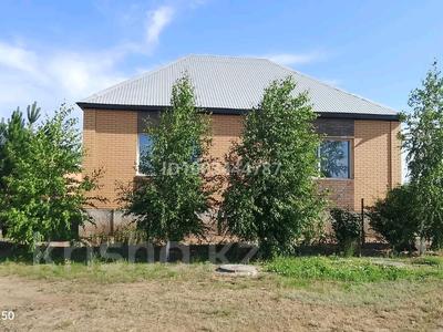 Отдельный дом · 4 комнаты · 100 м² · 15 сот., Мкр. Акниет 420 — Не доезжая до аэропорта за 25 млн 〒 в Павлодаре