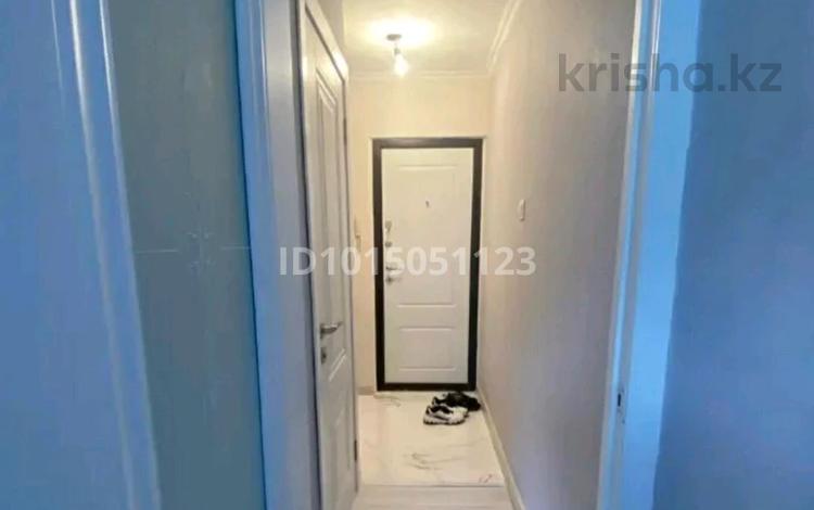 1-бөлмелі пәтер · 33 м² · 2/5 қабат, Айнабұлақ-3 ш/а. 119, бағасы: 26 млн ₸ в Алматы, Жетысуский р-н — фото 2