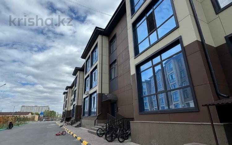 3-комнатная квартира · 68.6 м² · 1/3 этаж, мкр Юго-Восток, Кенжина 1/1 блок А, Б за 24 млн ₸ в Караганде, Казыбек би р-н — фото 16