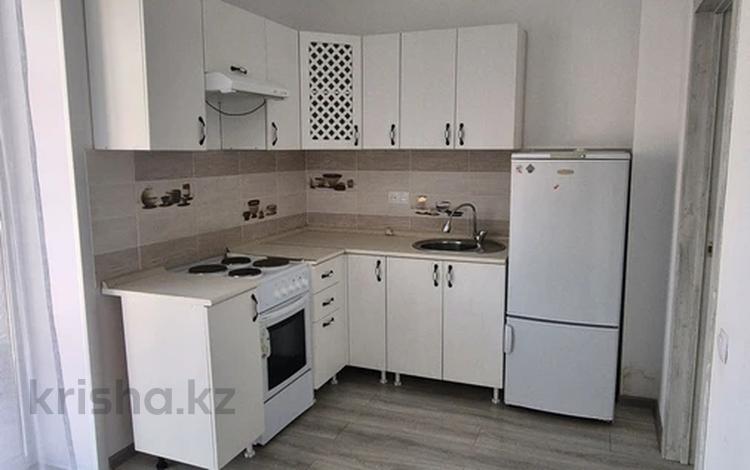 2-бөлмелі пәтер · 65 м² · 4/5 қабат, Юго-Восток ш/а., Муканова 49/10, бағасы: 250 000 ₸ в Караганде, Казыбек би р-н — фото 2