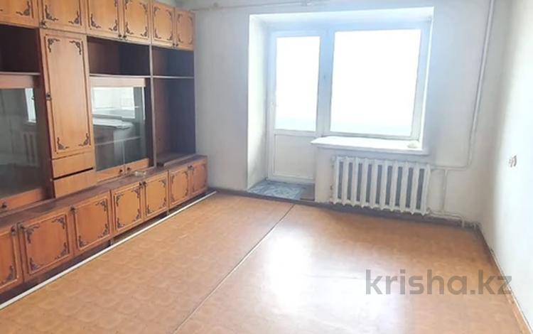 3-комнатная квартира, 61 м², 10/12 этаж, Ауэзова 22